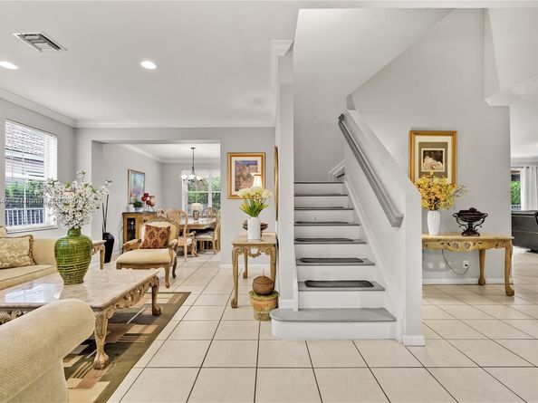 1065 Nandina Dr, Weston FL 33327