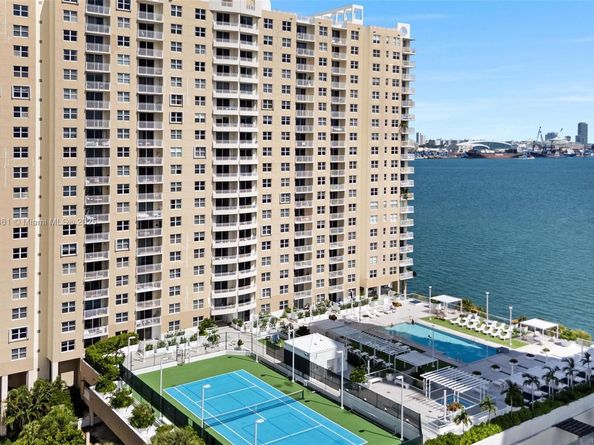 770 Claughton Island Dr 1712, Miami FL 33131