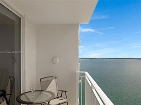 770 Claughton Island Dr 1712, Miami FL 33131