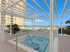 770 Claughton Island Dr 1712, Miami FL 33131