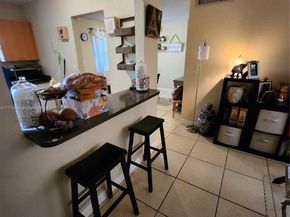 4835 NW 9th Dr 4835, Plantation FL 33317