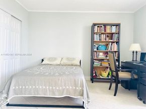 3675 N Country Club Dr 708, Aventura FL 33180