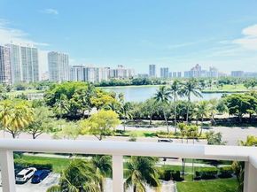3675 N Country Club Dr 708, Aventura FL 33180