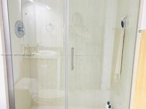 3675 N Country Club Dr 708, Aventura FL 33180