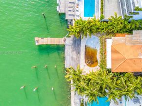 Undisclosed Address #A12001806, Miami Beach FL 33141