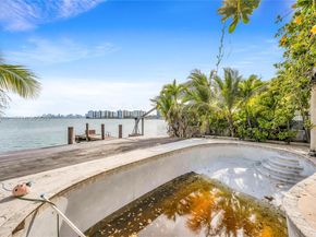Undisclosed Address #A12001806, Miami Beach FL 33141