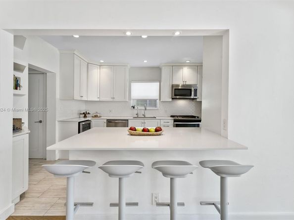 4397 N Michigan Ave, Miami Beach FL 33140