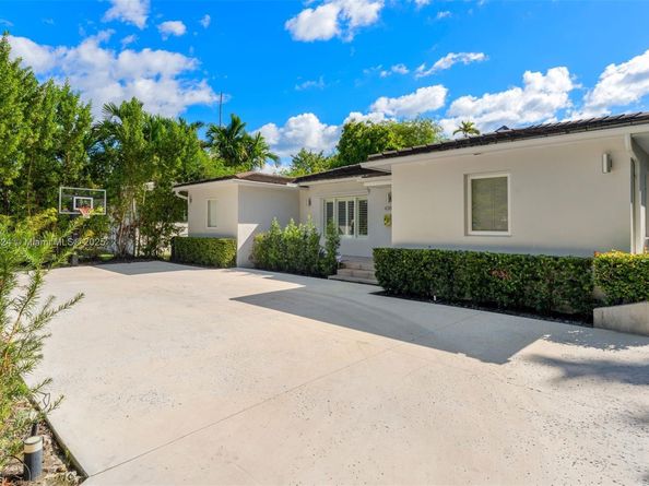 4397 N Michigan Ave, Miami Beach FL 33140