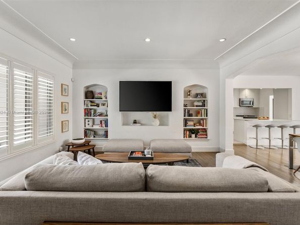 4397 N Michigan Ave, Miami Beach FL 33140
