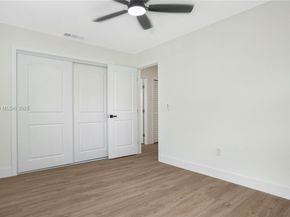 9161 NW 26th St, Sunrise FL 33322