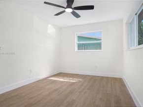 9161 NW 26th St, Sunrise FL 33322