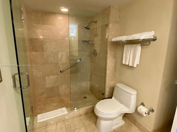 2670 E Sunrise Blvd 309, Fort Lauderdale FL 33304