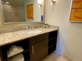 2670 E Sunrise Blvd 309, Fort Lauderdale FL 33304
