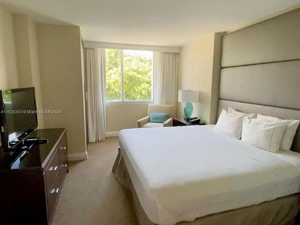 2670 E Sunrise Blvd 309, Fort Lauderdale FL 33304