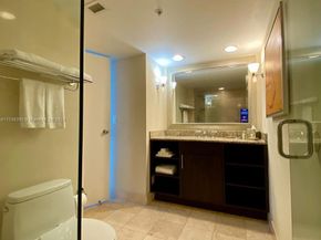 2670 E Sunrise Blvd 309, Fort Lauderdale FL 33304