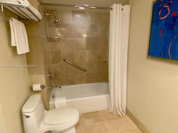 2670 E Sunrise Blvd 309, Fort Lauderdale FL 33304