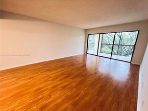 Undisclosed Address #A11912610, Weston FL 33326