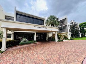 Undisclosed Address #A11912610, Weston FL 33326