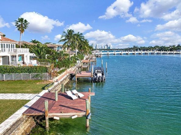 306 S Hibiscus Dr, Miami Beach FL 33139
