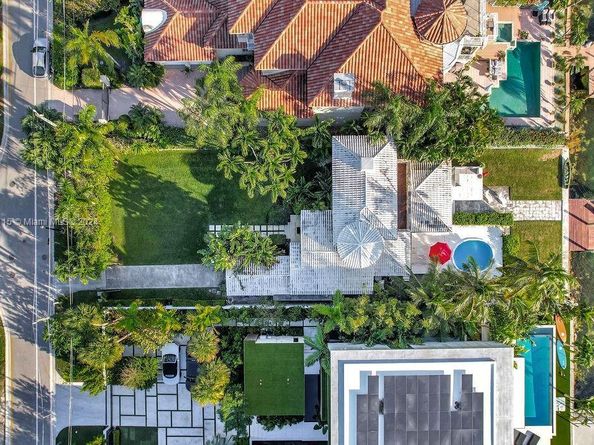 306 S Hibiscus Dr, Miami Beach FL 33139