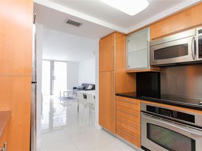 6365 Collins Ave 806, Miami Beach FL 33141