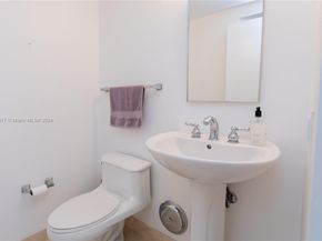 6365 Collins Ave 806, Miami Beach FL 33141