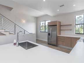 532 SE 1st Cir 0, Pompano Beach FL 33060