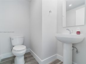 532 SE 1st Cir 0, Pompano Beach FL 33060