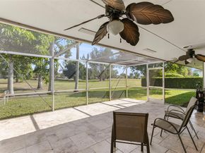 19265 E Saint Andrews Dr, Hialeah FL 33015