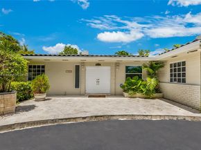 13820 SW 82nd Ave, Palmetto Bay FL 33158