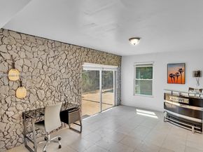 1530 N 56th Ave, Hollywood FL 33021