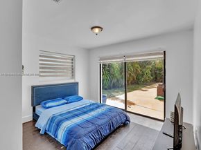 1530 N 56th Ave, Hollywood FL 33021