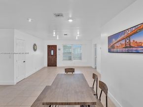 1530 N 56th Ave, Hollywood FL 33021