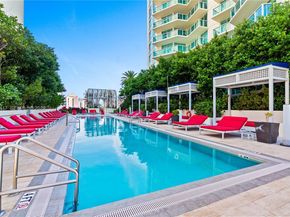 250 Sunny Isles Blvd 31606, Sunny Isles Beach FL 33160