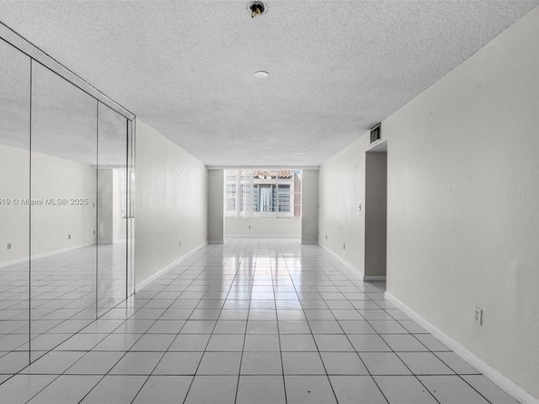 7345 W 4th Ave 402, Hialeah FL 33014