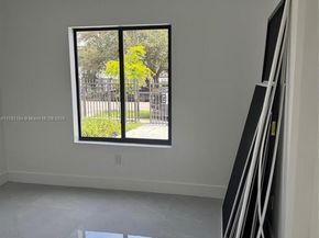 2970 NW 45, Miami FL 33142