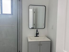 2970 NW 45, Miami FL 33142