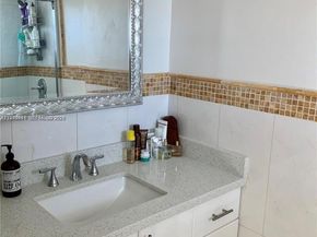 8400 Byron Ave 4F, Miami Beach FL 33141