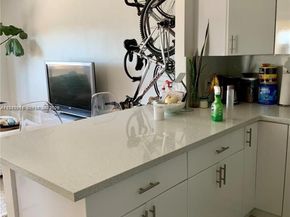 8400 Byron Ave 4F, Miami Beach FL 33141