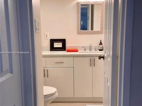 8400 Byron Ave 4F, Miami Beach FL 33141