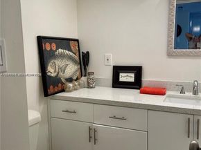 8400 Byron Ave 4F, Miami Beach FL 33141