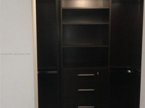 701 Brickell Key Blvd 910, Miami FL 33131