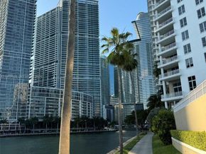 701 Brickell Key Blvd 910, Miami FL 33131