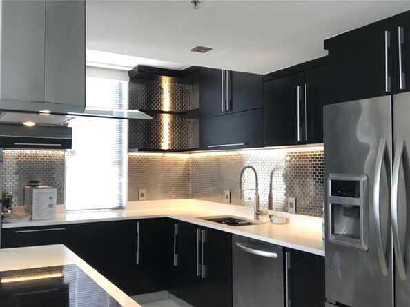 701 Brickell Key Blvd 910, Miami FL 33131