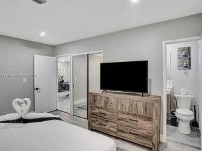 1321 S 16th Ave, Hollywood FL 33020