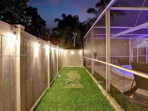 1321 S 16th Ave, Hollywood FL 33020