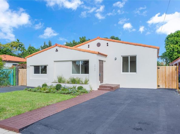 2949 SW 14 st, Miami FL 33145