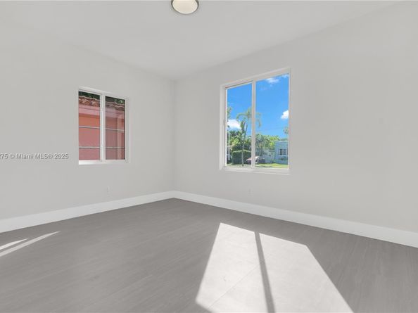 2949 SW 14 st, Miami FL 33145