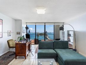 555 NE 15th St 15B, Miami FL 33132