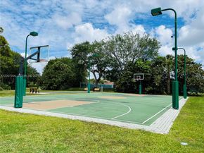 500 Crosswinds Dr A1, Green Acres FL 33413